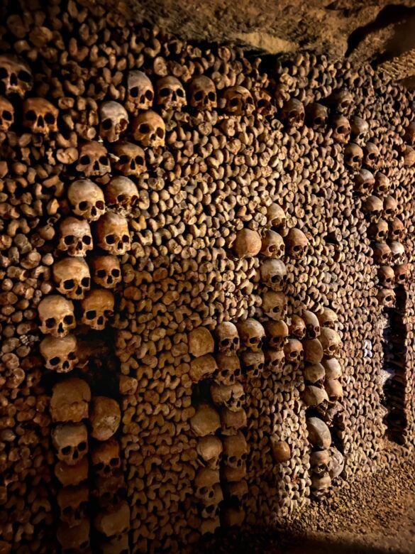 Visiter Paris - Les catacombes de Paris