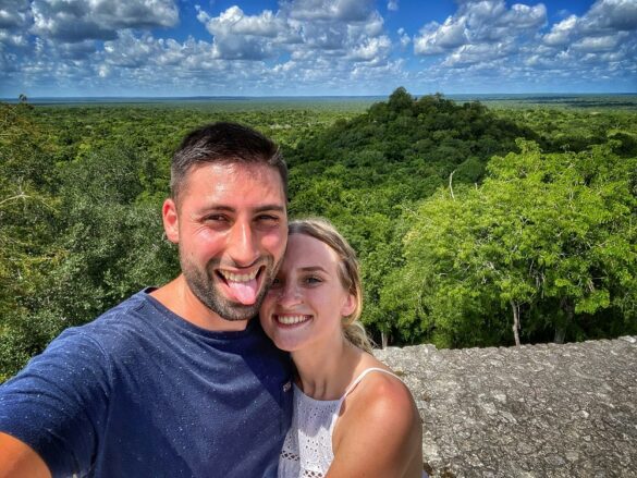 Calakmul - travel couple