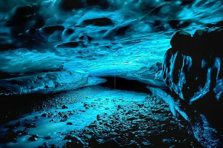 jökulsárlón : à la découverte des grottes de glace du glacier vatnajökull en islande