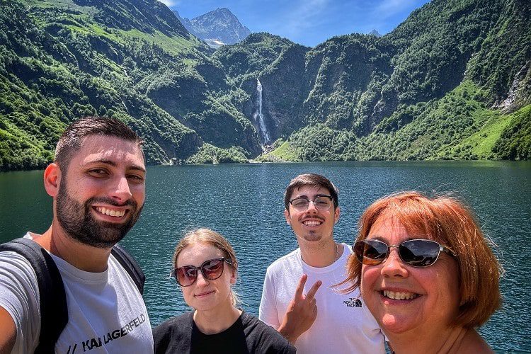 Lac d'Oô dans les Pyrénées