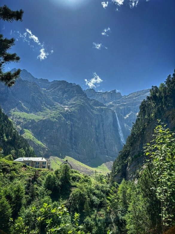 Le Cirque de Gavarnie dans les Pyrénées - Randonnée et découverte