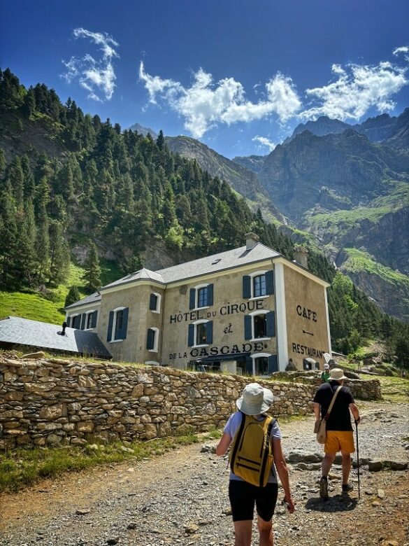 Le Cirque de Gavarnie dans les Pyrénées - Randonnée et découverte