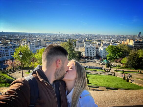 Snapseed(61) Que faire à Paris en couple ou entre amis
